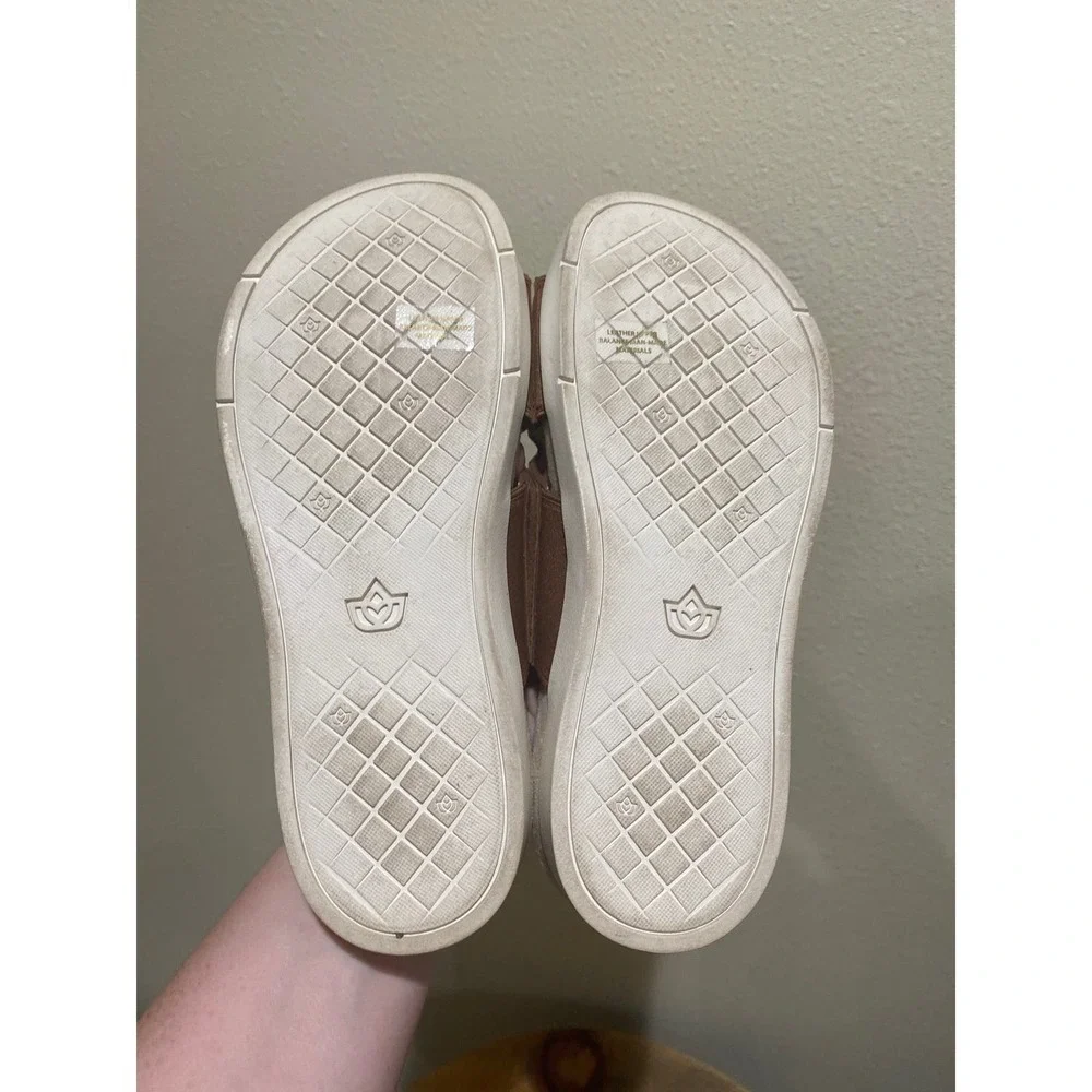 Spenco Twilight Stud Women's Comfort Sandals Brown 6.5 B